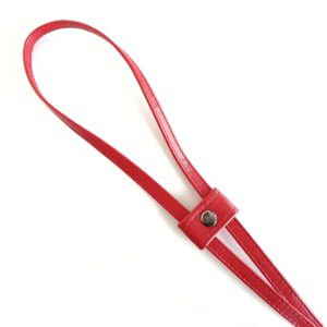 ŚCIĄGACZ DO TOREBKI Z EKOSKÓRY - CZERWONY - CZARNE