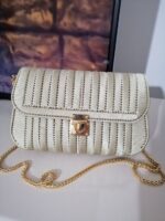 torebka z zapięciem na języczek