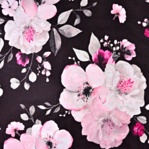 TKANINA NA PODSZEWKĘ - 50X80 CM - RÓŻOWO-BIAŁE KWIATY NA CZARNYM TLE