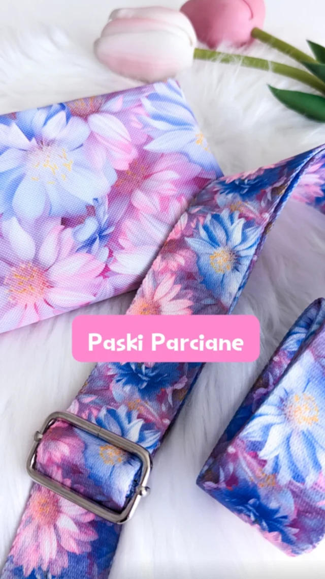 Nie uwierzycie, ale mamy kolejne nowości w PIMOtkach! 🩷
Do naszej kolekcji dołączają parciane paski w tych samych wzorach, co nasze najnowsze tkaniny wodoodporne na podszewki.
.
A to oznacza jedno: możecie stworzyć idealne zestawy – podszewka i pasek w tym samym motywie! 😍
Wyobrażacie to sobie? Torebka nie tylko praktyczna, ale i dopracowany w każdym detalu.
.
Tylko spójrzcie na nie 😍
Teraz to Ty decydujesz, jak wyjątkowa będzie Twoja torebka handmade 😊
.
👉 Sprawdź nowości w sklepie i stwórz swój duet marzeń: tkanina + pasek.
.
Wasza Karolcia 🩷 
.
PS. Dajcie znać czy wypróbowałyście już nasze tkaniny wodoodporne? 😊
.
PS.2. Próbowałyśmy odegrać Nasze pierwsze reakcje jak je tylko zobaczyłyśmy 🤣 Niestety nie do podrobienia… Musicie sami je zobaczyć na żywo 😁
.
.
#pimotki #paskiparciane #nowosci #dodatkidotorebek #pimotkinowosci #torebkahandmade #torebkanaszydelku
